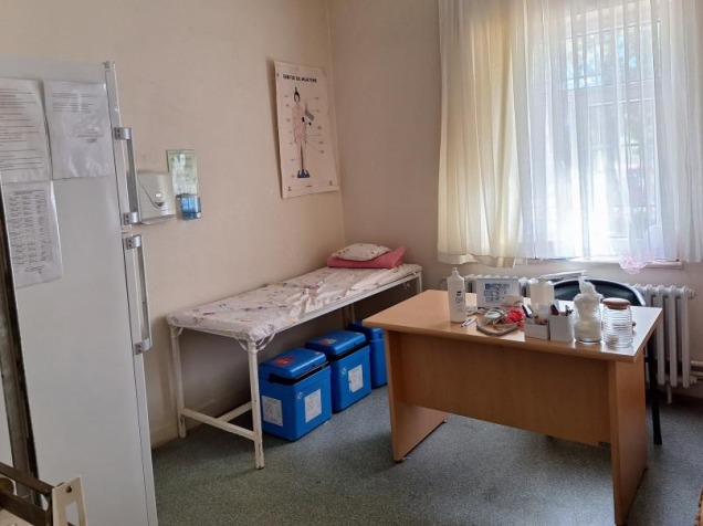 AŞI VE GEBE İZLEM ODASI